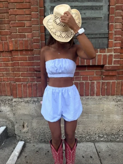 MONACO BANDEAU IN "VICHY BLEU" Shorts The MONACO BANDEAU IN “VICHY BLEU” Shorts bring a fresh, polished feel to casual dressing with their distinctive Vichy Bleu aesthetic. The elegant blue-toned finish adds visual character, while the relaxed styling makes them easy to wear for warm days, casual outings, and effortless streetwear looks with simple tops and sneakers. Key Features “Vichy Bleu” colorway Distinctive bandeau-inspired aesthetic Fresh blue-toned finish Relaxed casual styling Ideal for warm-weather outfits Versatile everyday wear Easy to pair with casual tops Meta Description — 16 Words: Shop MONACO BANDEAU IN “VICHY BLEU” Shorts for fresh style, comfort, versatility, and effortless warm-weather outfits.