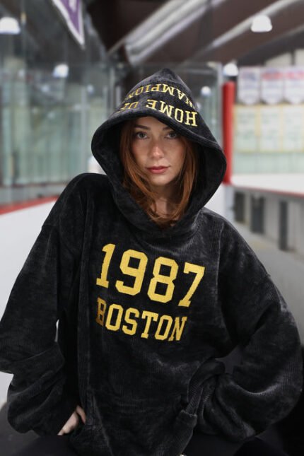 VARSITY PULLOVER IN "BLACKOUT